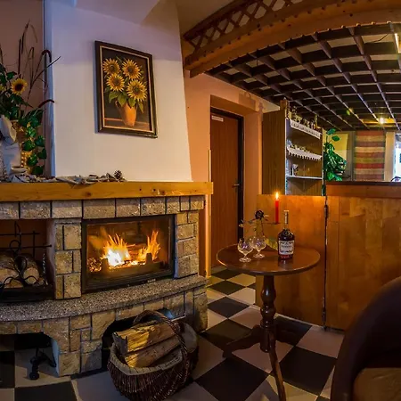 Veverica Guest house 2*